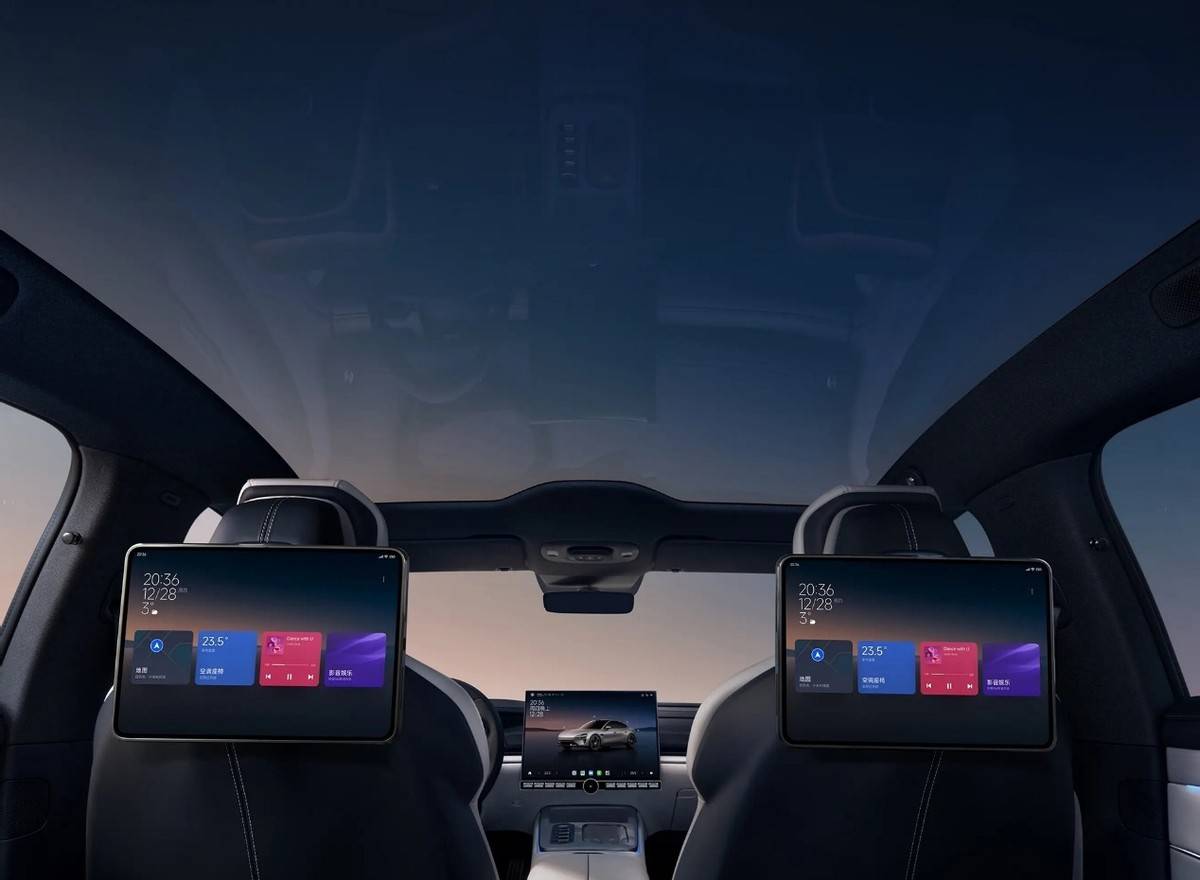 一邊是瘋贊,一邊是狂噴,小米SU7到底好不好