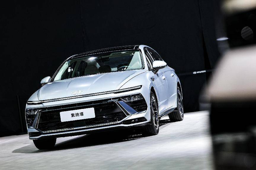 北京車展首日:北京現代主場連連放大招,新車新戰略高調亮相 北京主場 實力再“現” 北京現代新車新戰略高調亮相北京車展