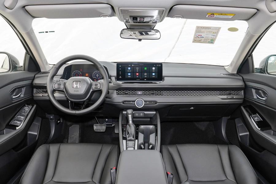 中型轎車選日系還是德系?大眾帕薩特對比本田雅閣,差別很大