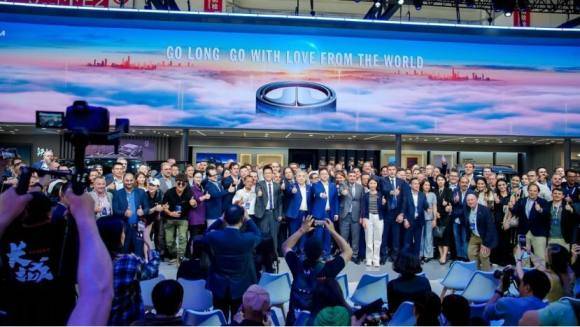 長城汽車1-4月銷售新車37萬輛 同比增長18.18%。