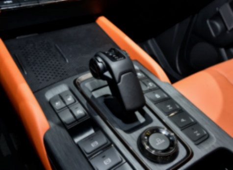 國(guó)產(chǎn)普拉多的勁敵,全新哈弗H9外觀硬派,提供2種動(dòng)力+3把鎖