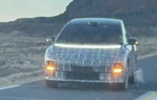 設計像縮小版MEGA,理想全新SUV曝光:沖擊80萬輛有望?