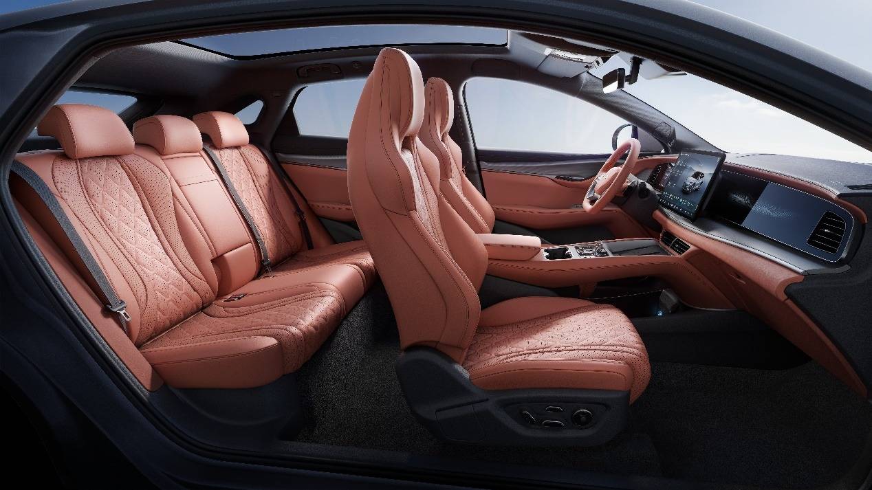 打造“全場景+真快充”,比亞迪海獅07EV“卷出”新高度