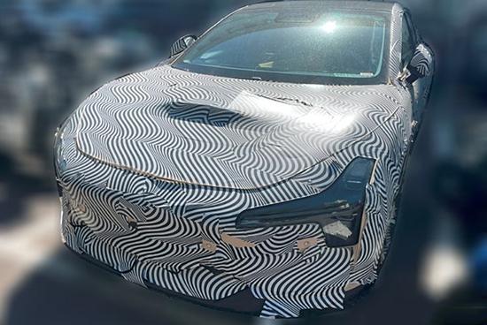 小鵬MONA首款車型諜照曝光 或6月正式發(fā)布