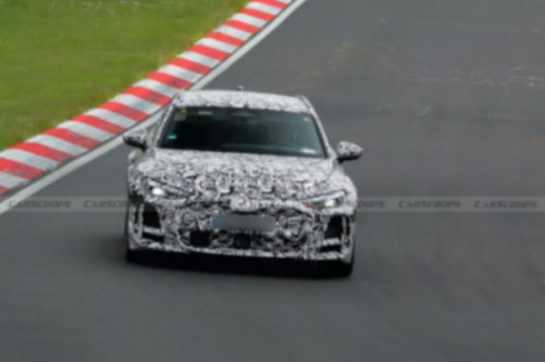 全新奧迪RS 5 Avant諜照曝光 或搭V6插混動(dòng)力系統(tǒng)