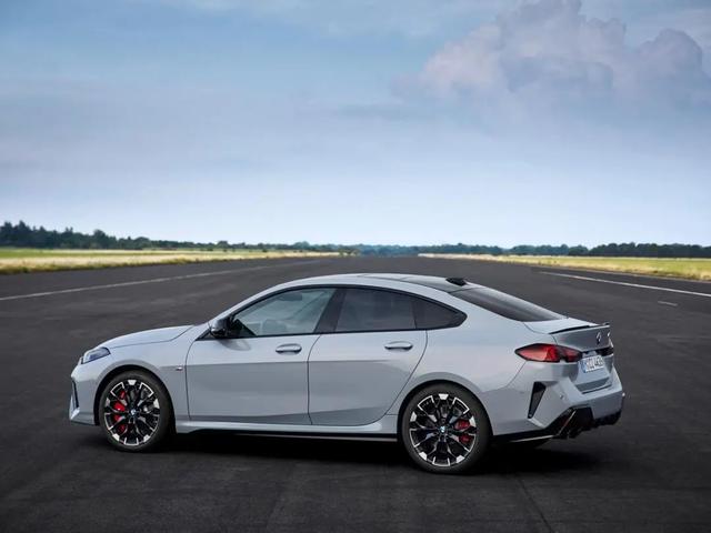 寶馬全新2系四門轎跑2025年國產上市-有駕 寶馬全新2系四門轎跑2025年國產上市-有駕