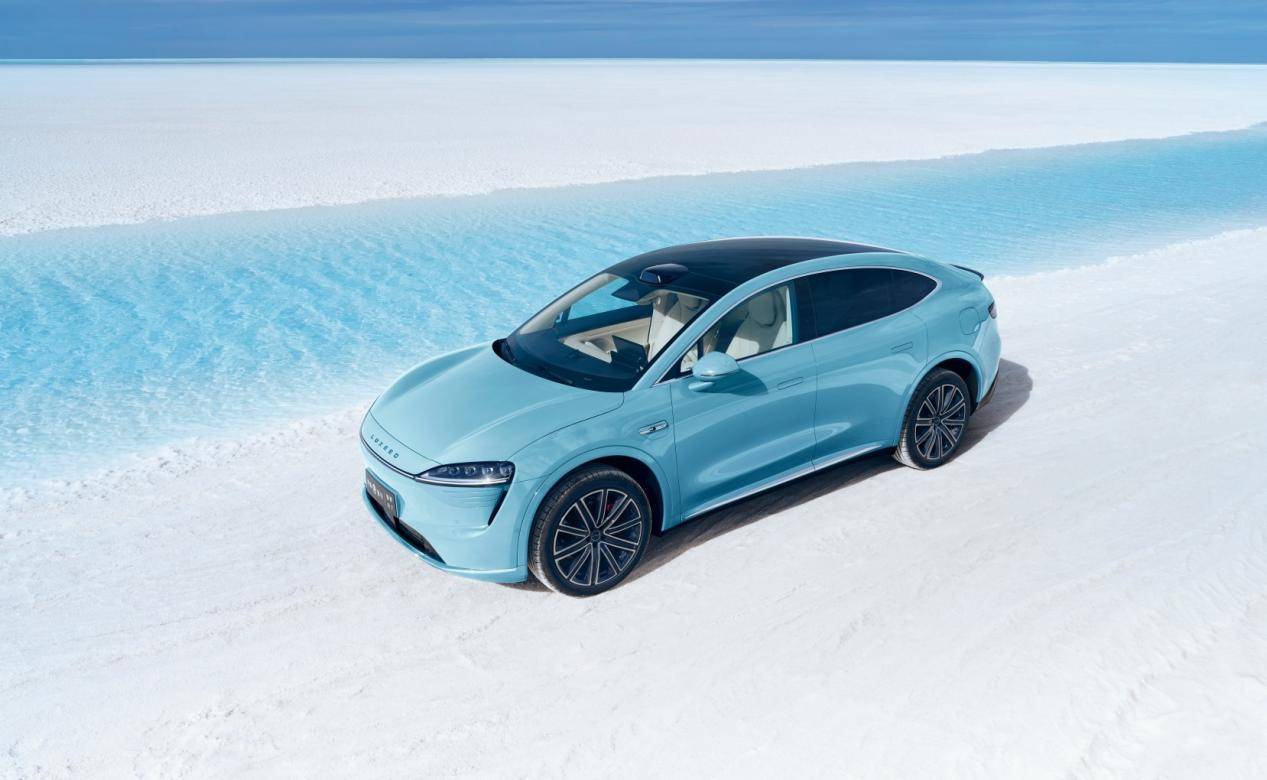 華為智選車(chē)智界R7增程版上市,續(xù)航破千五,轎跑SUV市場(chǎng)再掀波瀾