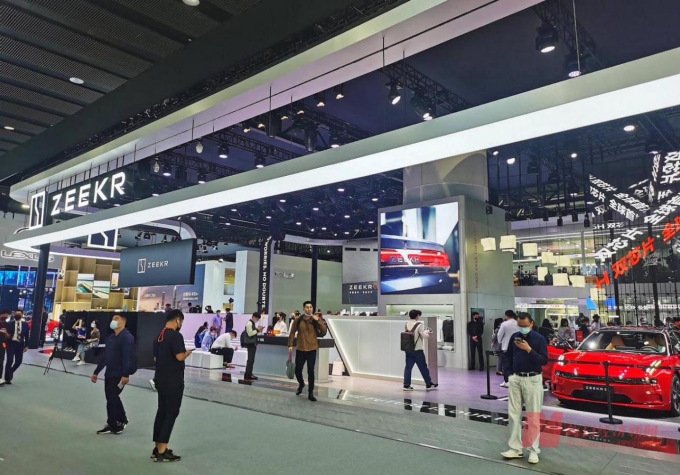 極氪CEO安聰慧:2025年推3款新車,挑戰32萬輛交付目標