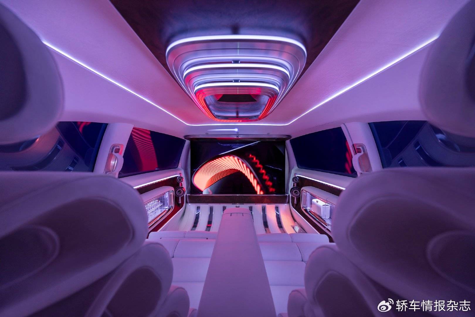 全新純電長(zhǎng)軸距CLA、Vision V概念車及前瞻科技亮相上海