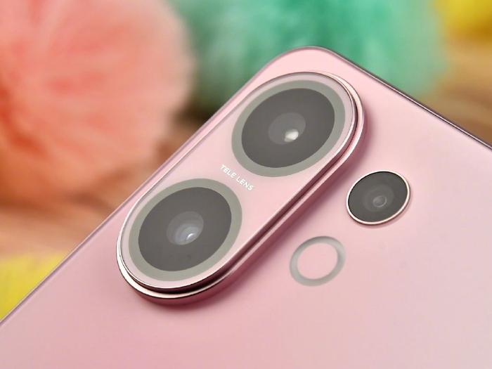 深扒!vivo S30的AI人像拍攝有何“魔力”