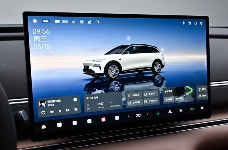 超110項重磅升級而來,零跑全新C11 14.98萬起售!