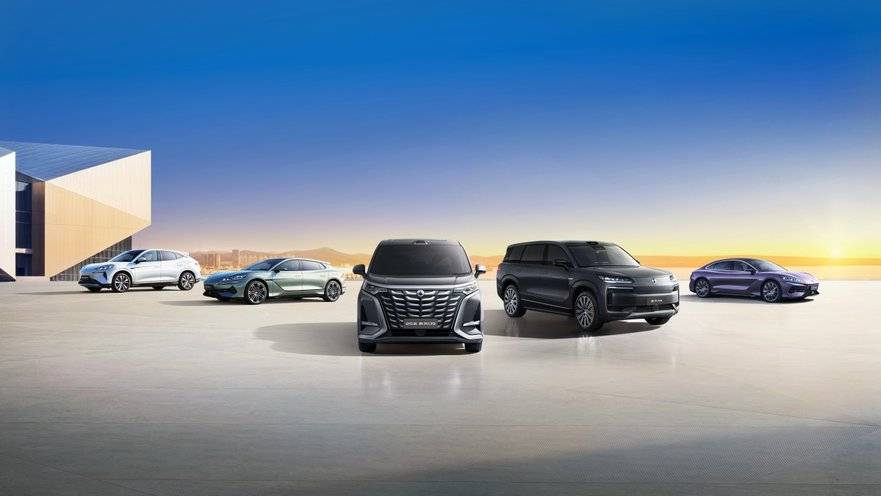 從免責(zé)條款到兜底承諾,騰勢汽車讓智駕更“有溫度”