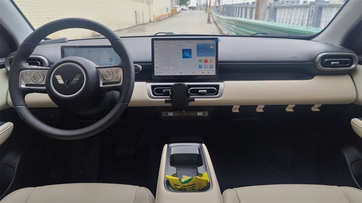 獨立試駕五菱繽果PLUS:3萬多的工具車,但不是廉價“老頭樂”