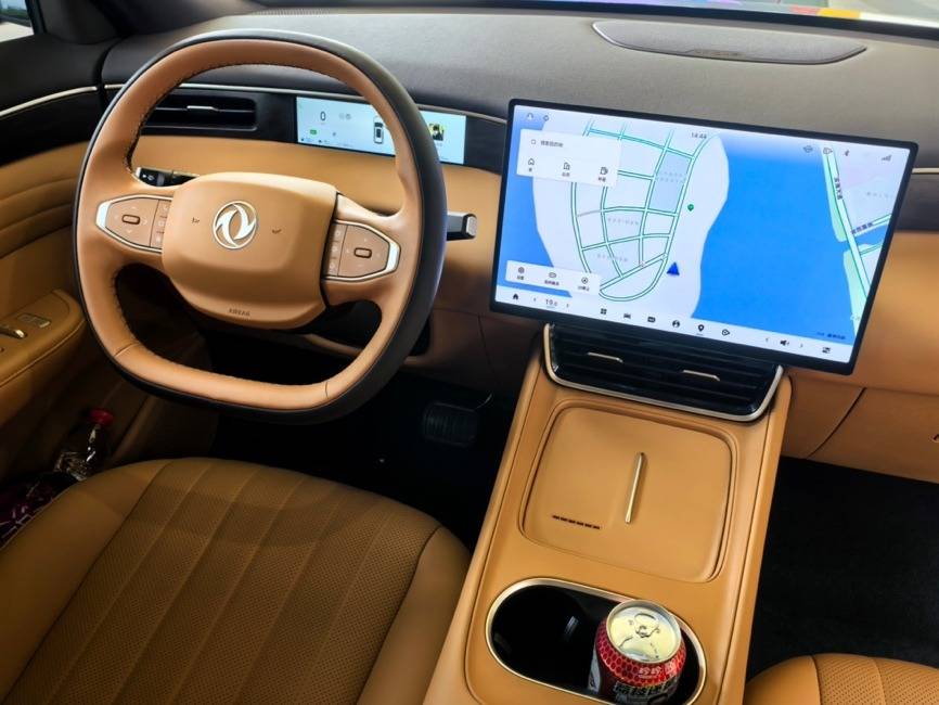 20萬以內最舒適的豪華座艙?東風風神L8堪稱“理想L8平替”