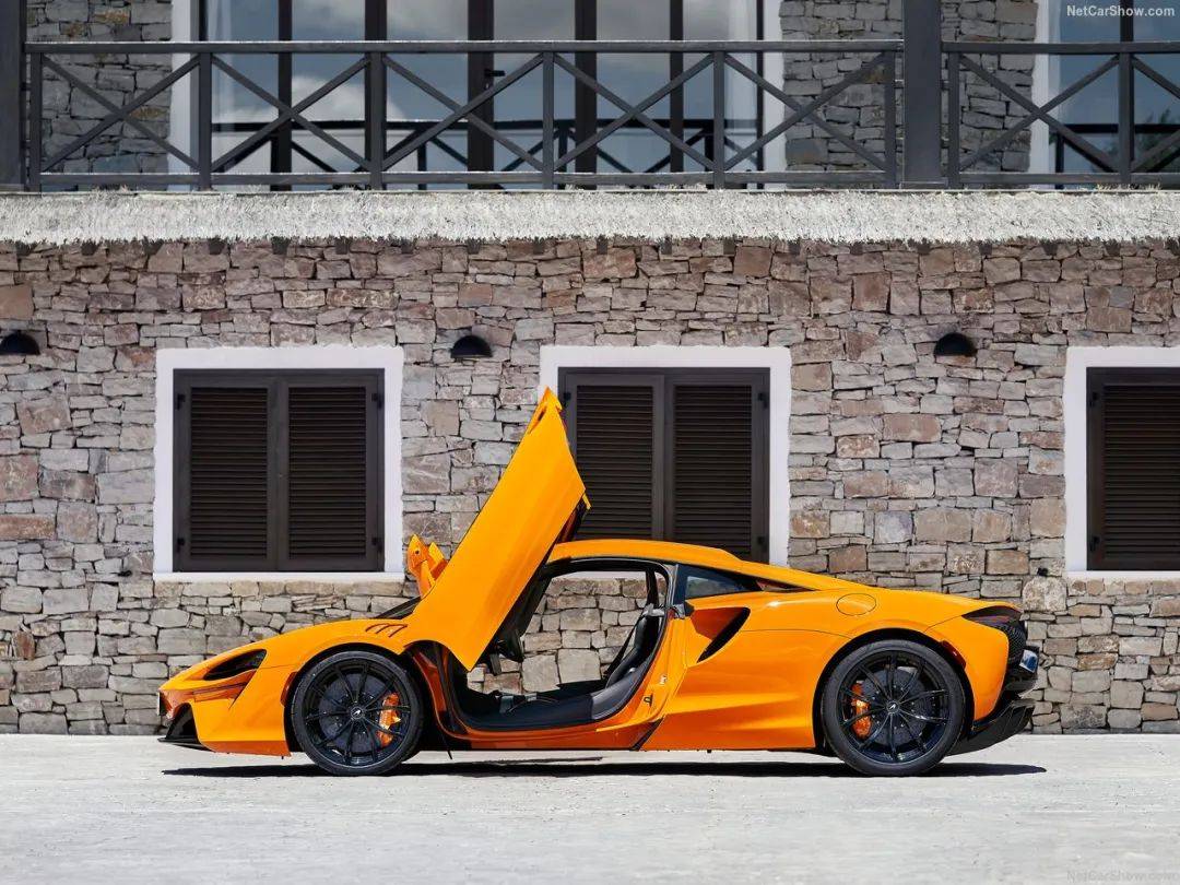 2025年雙門硬頂TOP 9,性能、操控與個性我全部都要