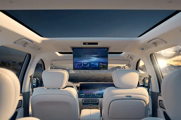 5米2全尺寸SUV殺入20萬內！吉利銀河M9預售：19.38萬元起