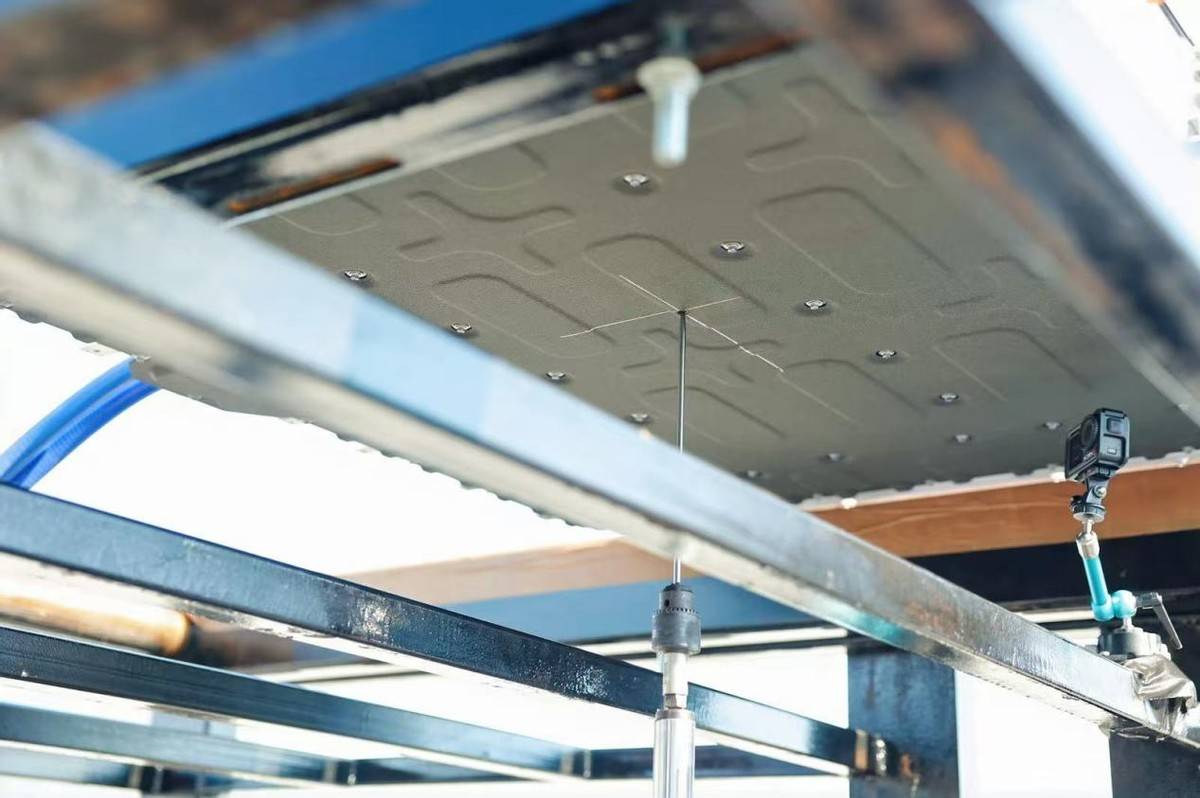 嵐圖汽車攜手央視發布“嵐海智混”技術 三款旗艦車型年內將搭載上市