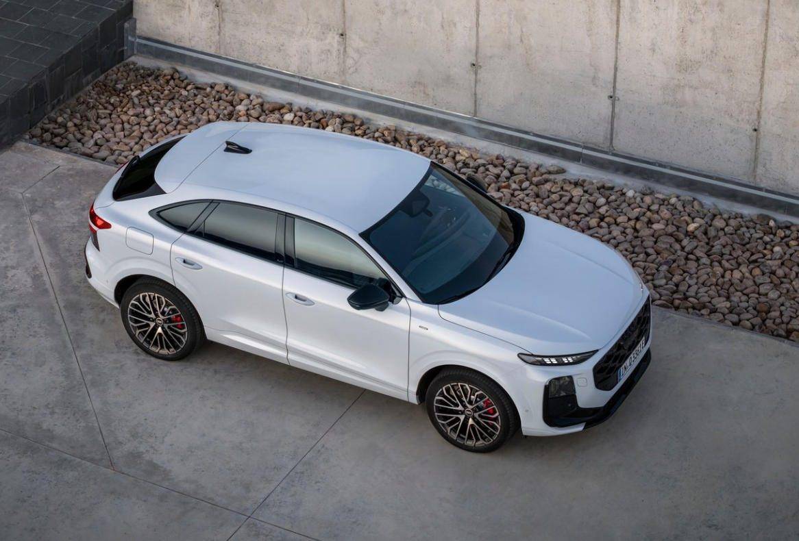 新一代奧迪Q3 Sportback,主打1.5T+6DCT插混,純電續航118公里