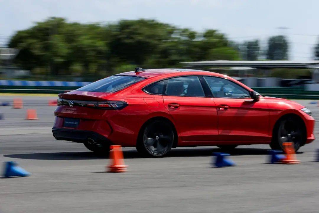 凌渡L GTS,德系操控魅力不減!