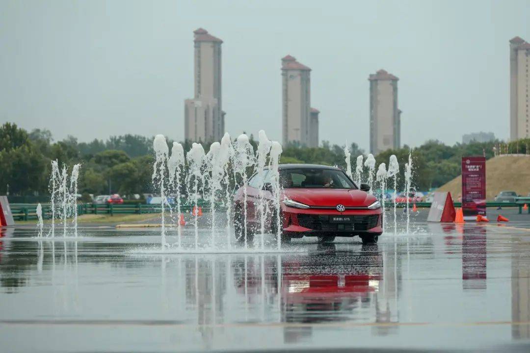 凌渡L GTS,德系操控魅力不減!