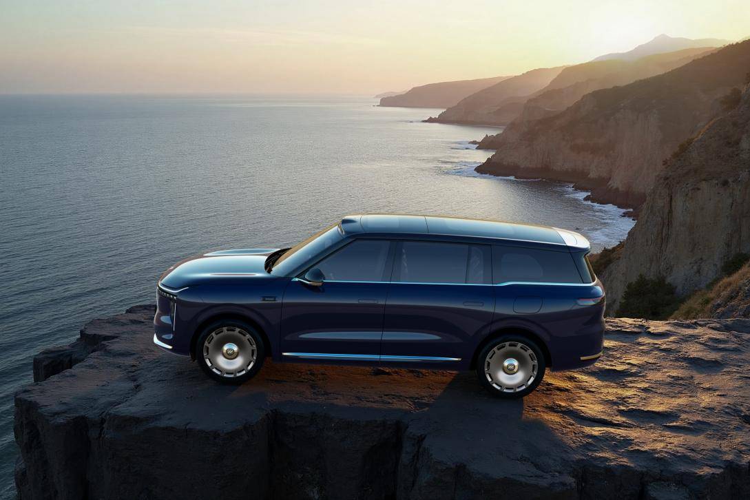 智己LS6預售訂單破4.8萬臺,LS9第四季度上市