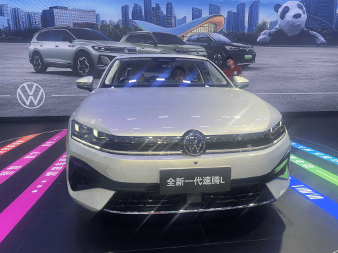 成都車展探館直擊!一汽 - 大眾全新一代速騰 L 預售開啟,11.99 萬元起搶占先機