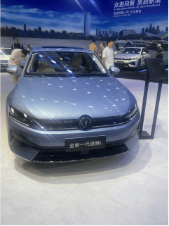 成都車展探館直擊!一汽 - 大眾全新一代速騰 L 預售開啟,11.99 萬元起搶占先機