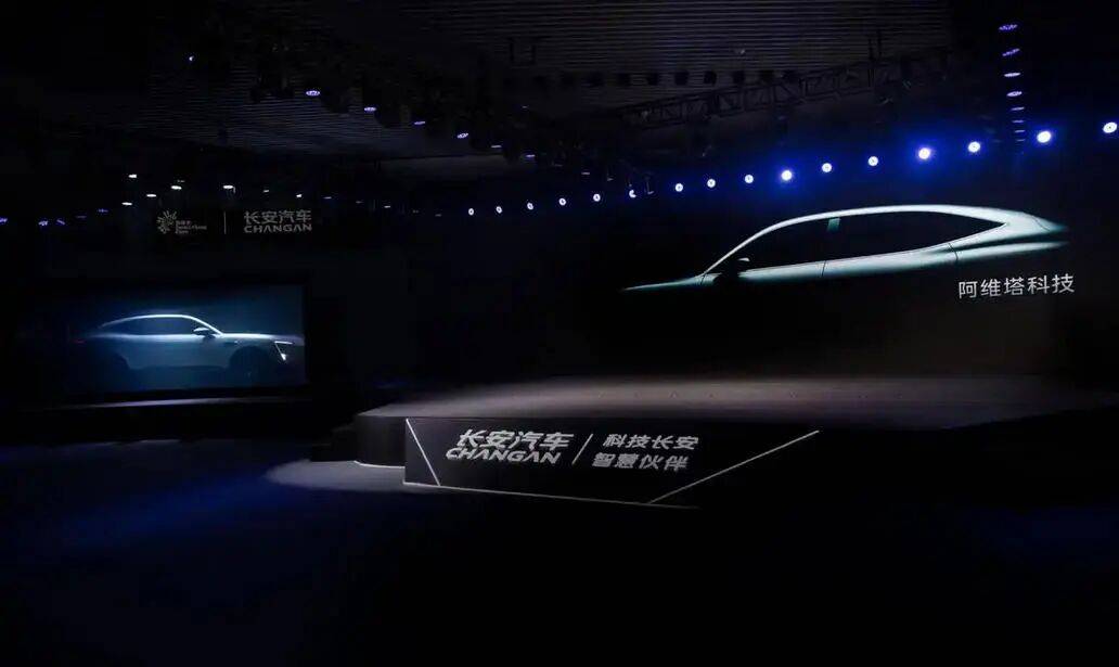 長安汽車成為一家極具前瞻性和應變能力的車企,新能源“香格里拉”計劃、智能化“北斗天樞”計劃、全球化“海納百川”計劃,每一個都在按計劃有條不紊的推進