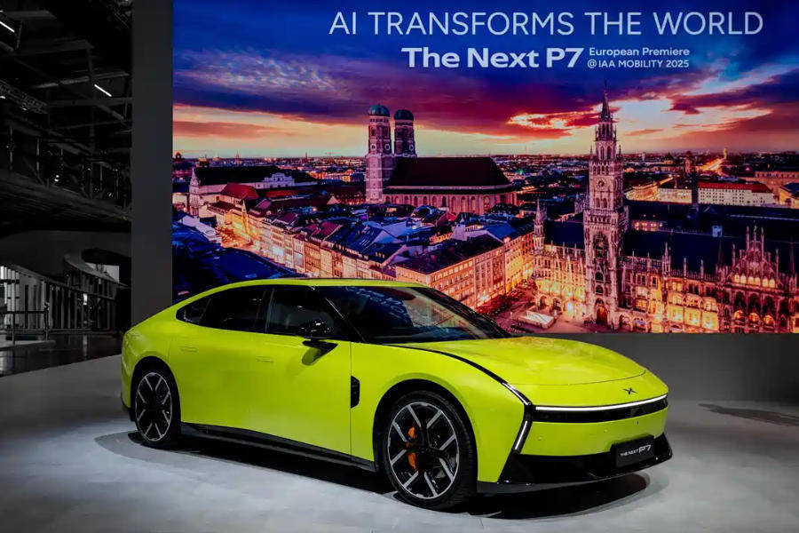 2025慕尼黑車展:全新小鵬P7公眾亮相 續(xù)航820km
