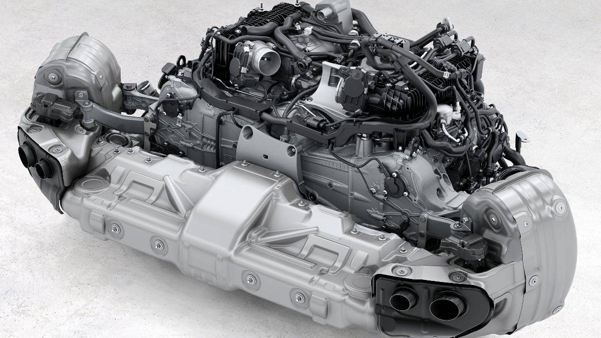 不靠降價擊敗電動車?吉利和大眾,給燃油車找了條新活路