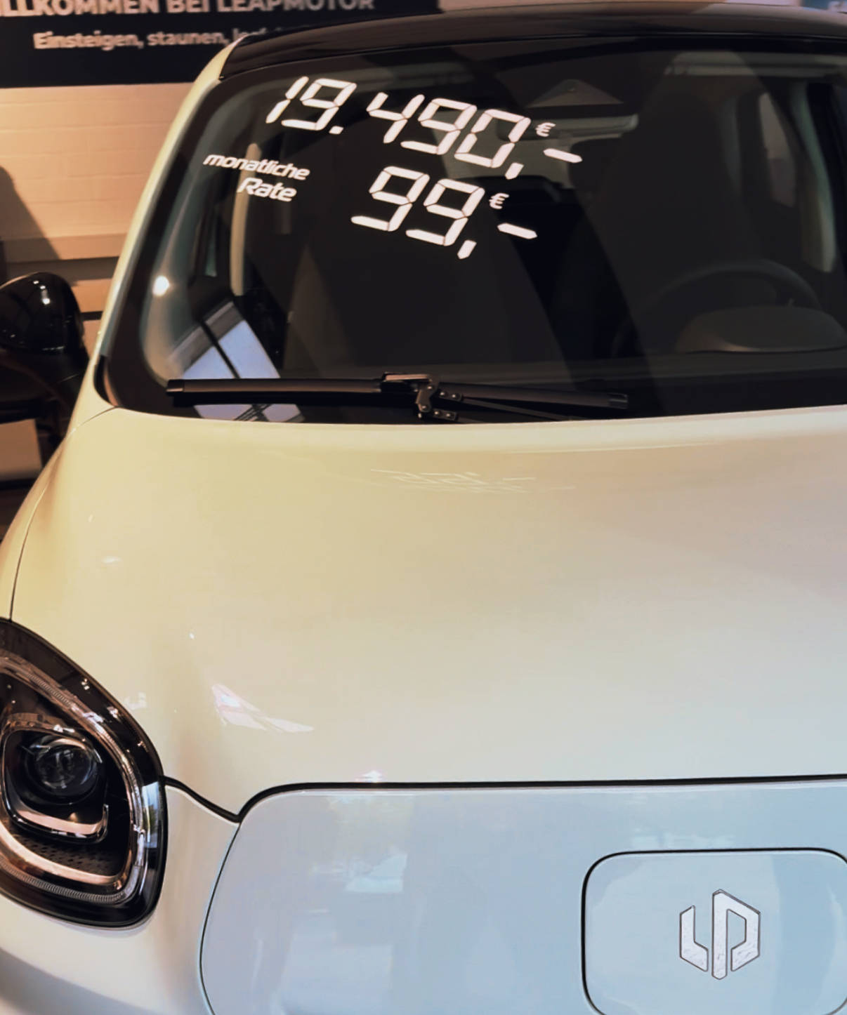 從月銷十萬,到年銷400萬:零跑好大的口氣