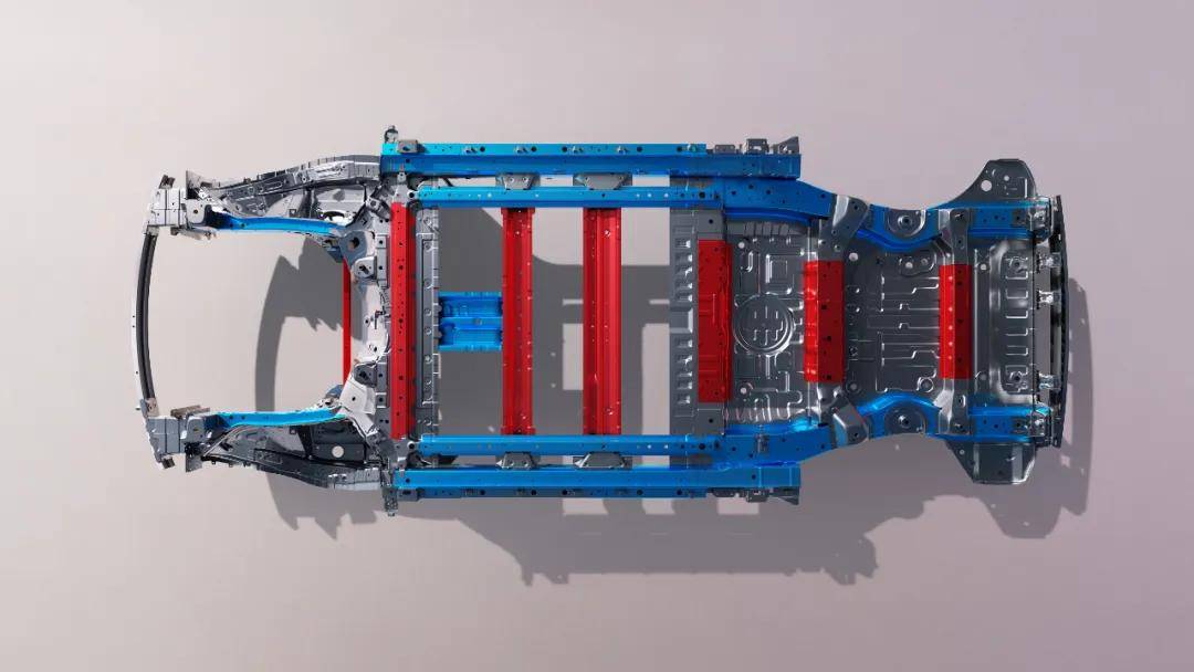 方程豹鈦7價格務實獲好評,“顧家”的大五座硬派風鏈接智慧生態