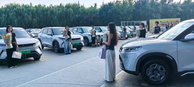 元UP開進臨沂:一輛小車與一座城市的雙向奔赴