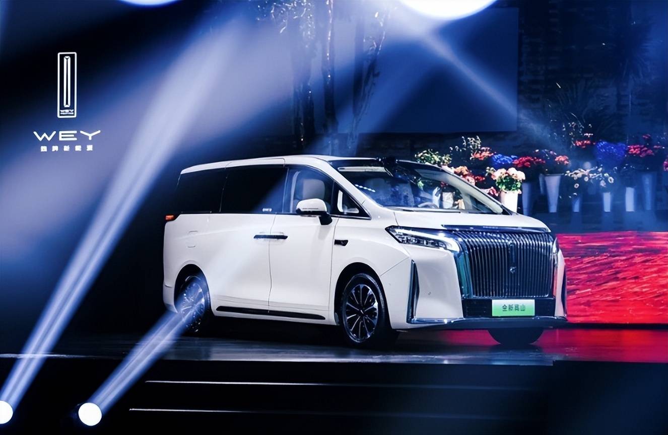 MPV圈又神仙打架?四季度這6款狠貨要上,選誰不踩坑?