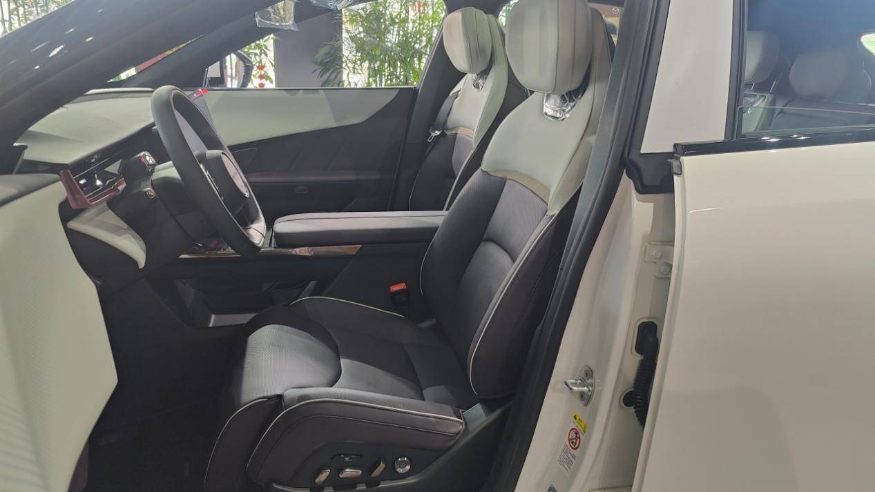 獨立試駕馬自達EZ-60:到底是“自主馬自達”還是“換殼深藍”?