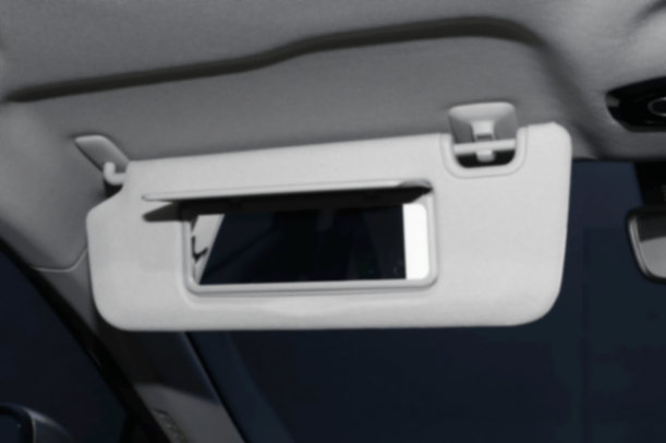 頂配價格不到10萬,星耀6把插混轎車的“高配”變成了“標(biāo)配”?