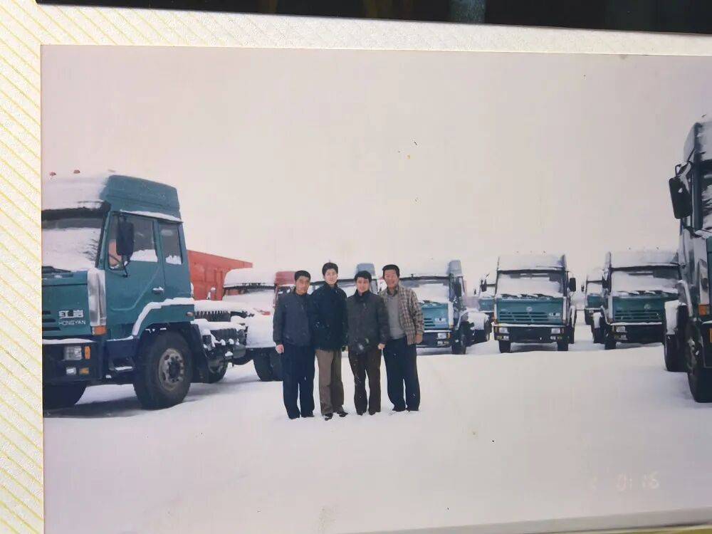 商用汽車|原紅巖經(jīng)銷商眼中的二十年