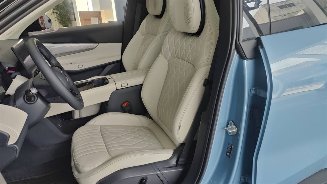 獨立試駕新款領克08 EM-P:配置大改/價格下調,轉向務實路線