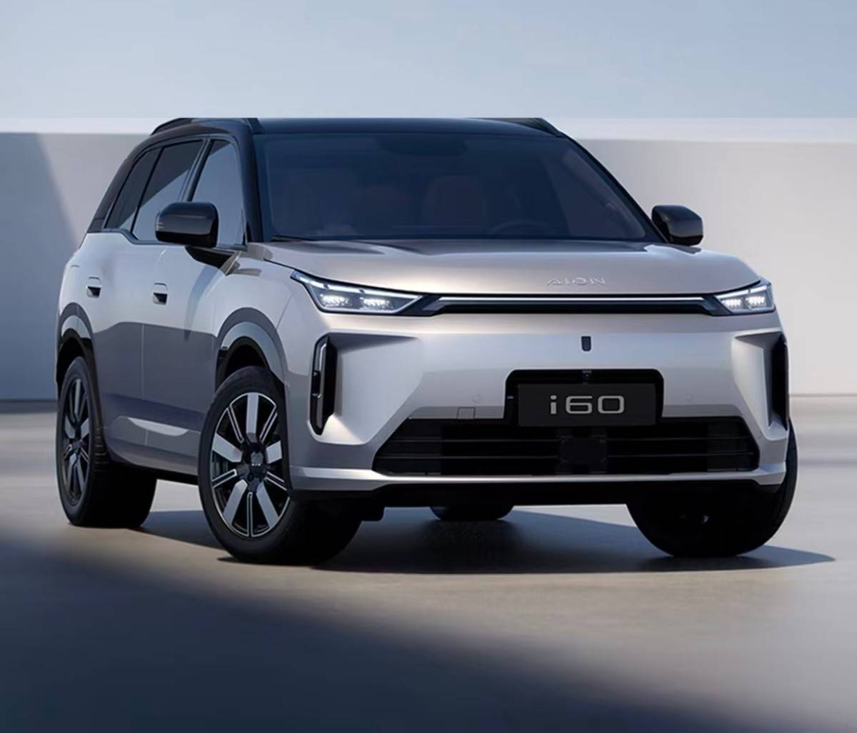 埃安首款增程+純電車型,廣汽埃安AION i60預售價11.98萬元起