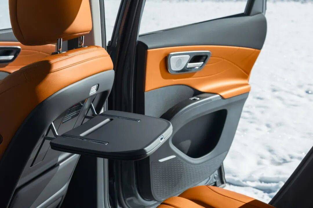 奇瑞第五代瑞虎8預(yù)售 10.59萬解鎖豪華大五座家庭SUV新體驗