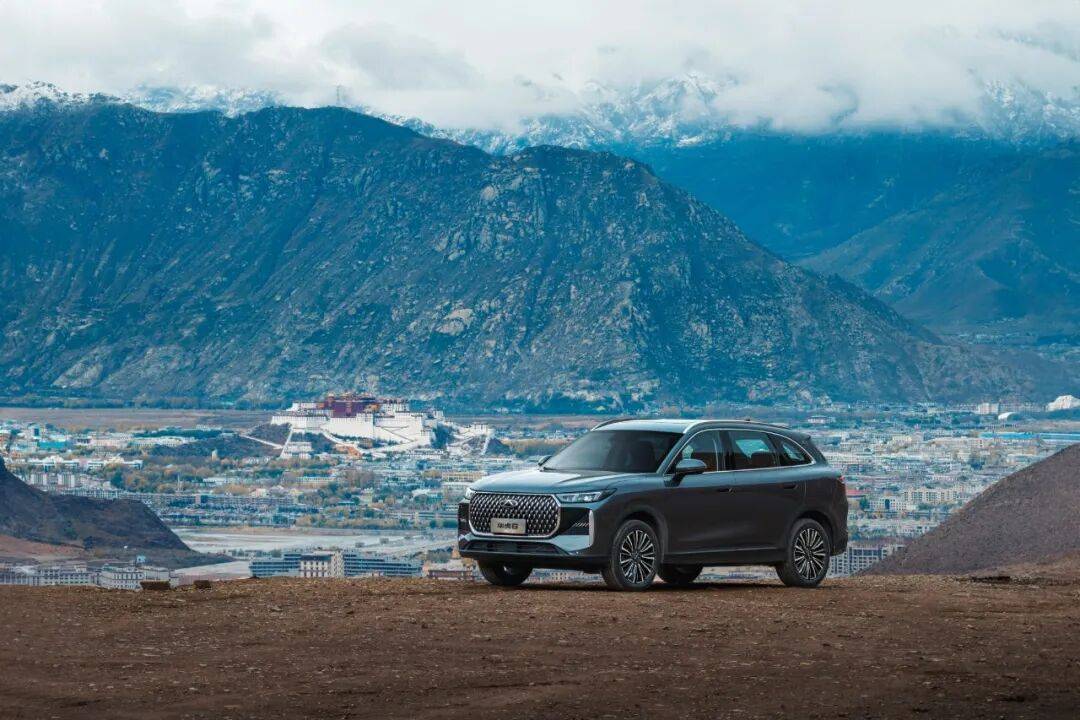 奇瑞第五代瑞虎8預(yù)售 10.59萬解鎖豪華大五座家庭SUV新體驗