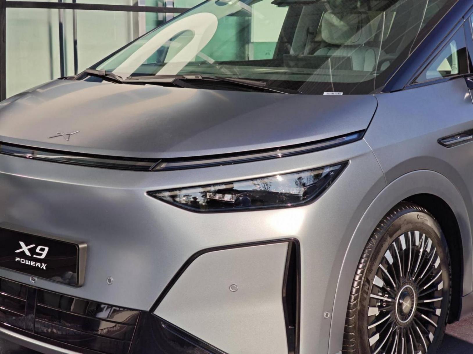 鯤鵬超級增程/純電續航452km 小鵬X9增程版預售35萬起