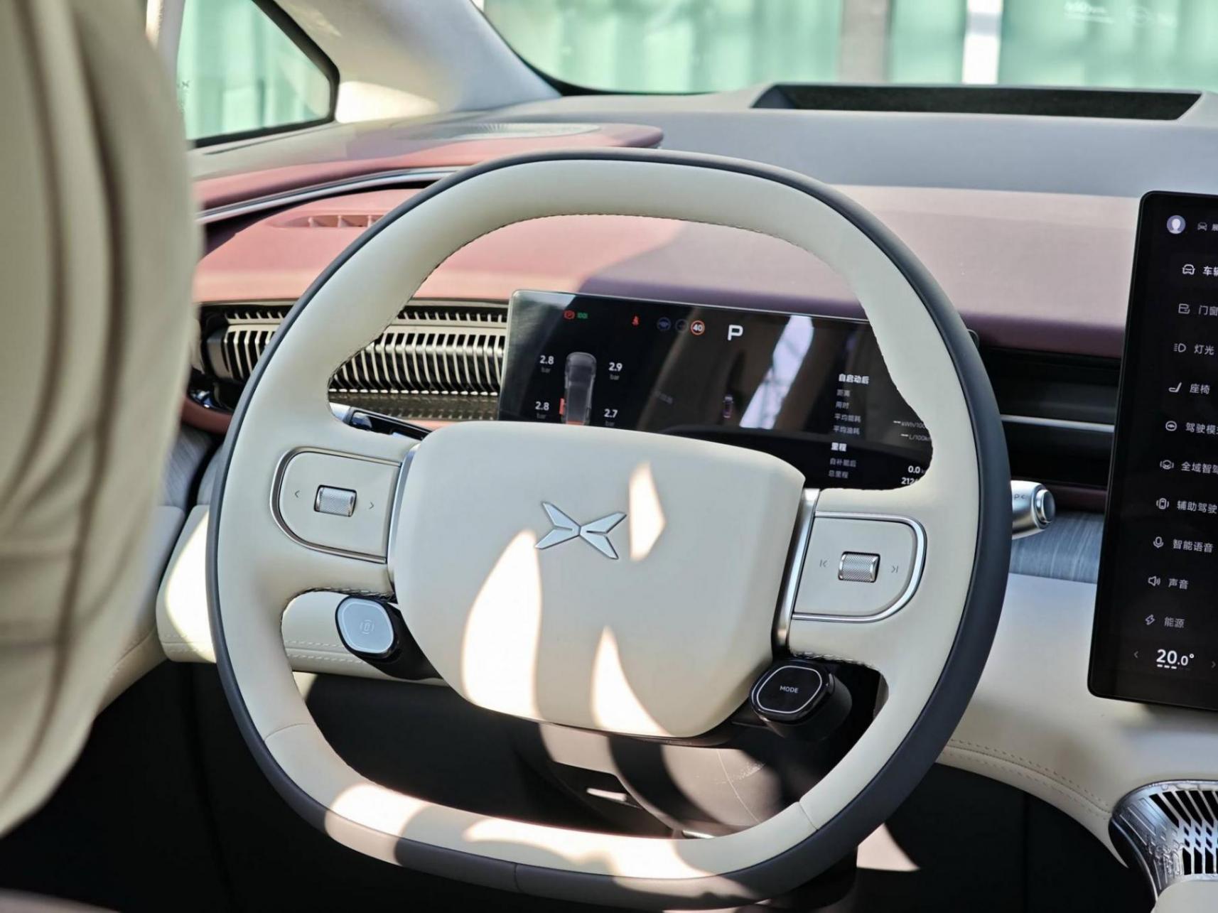 鯤鵬超級增程/純電續航452km 小鵬X9增程版預售35萬起