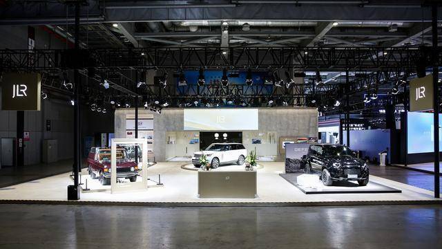 進博會汽車館亮點:12 家外資車企參展,9 家八年 “全勤