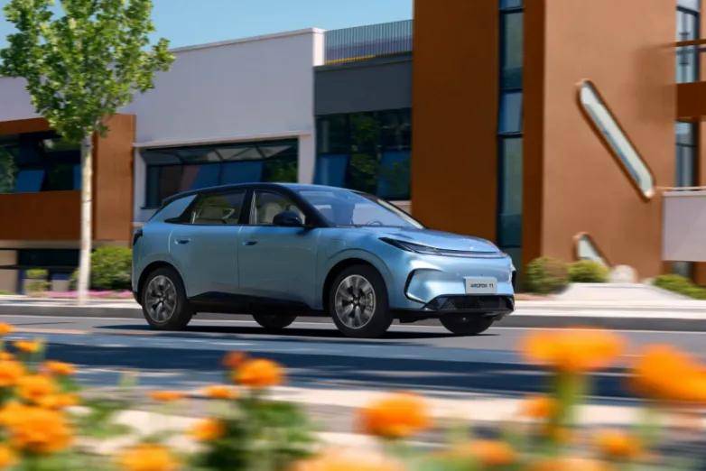 北汽新能源90天三級(jí)跳背后,藏著國(guó)企“慢穩(wěn)快”的新造車邏輯