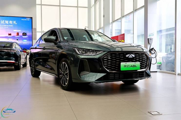 插混帶“T” 舒適有加 風(fēng)云A8L與秦L誰更適合家用?