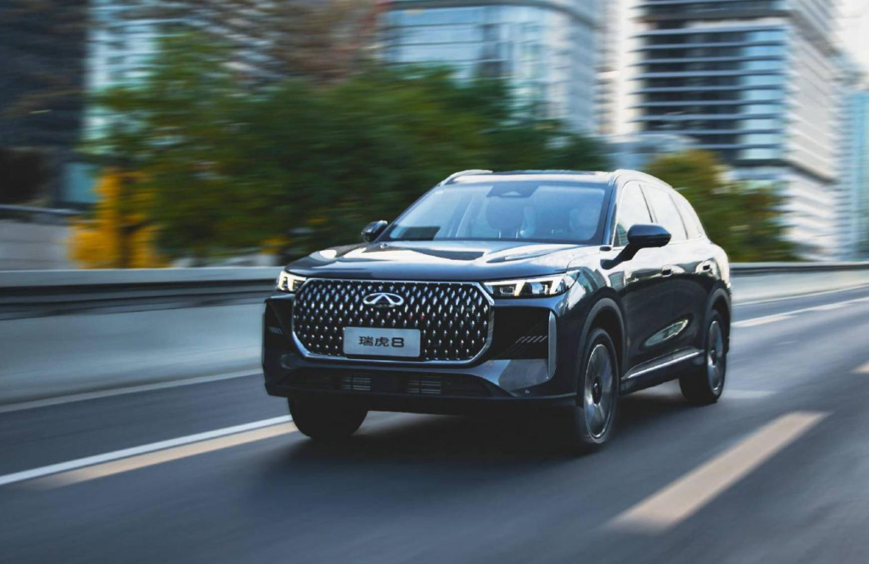 看完第五代瑞虎8的用料,還有9萬多的起步價,我陷入了沉思