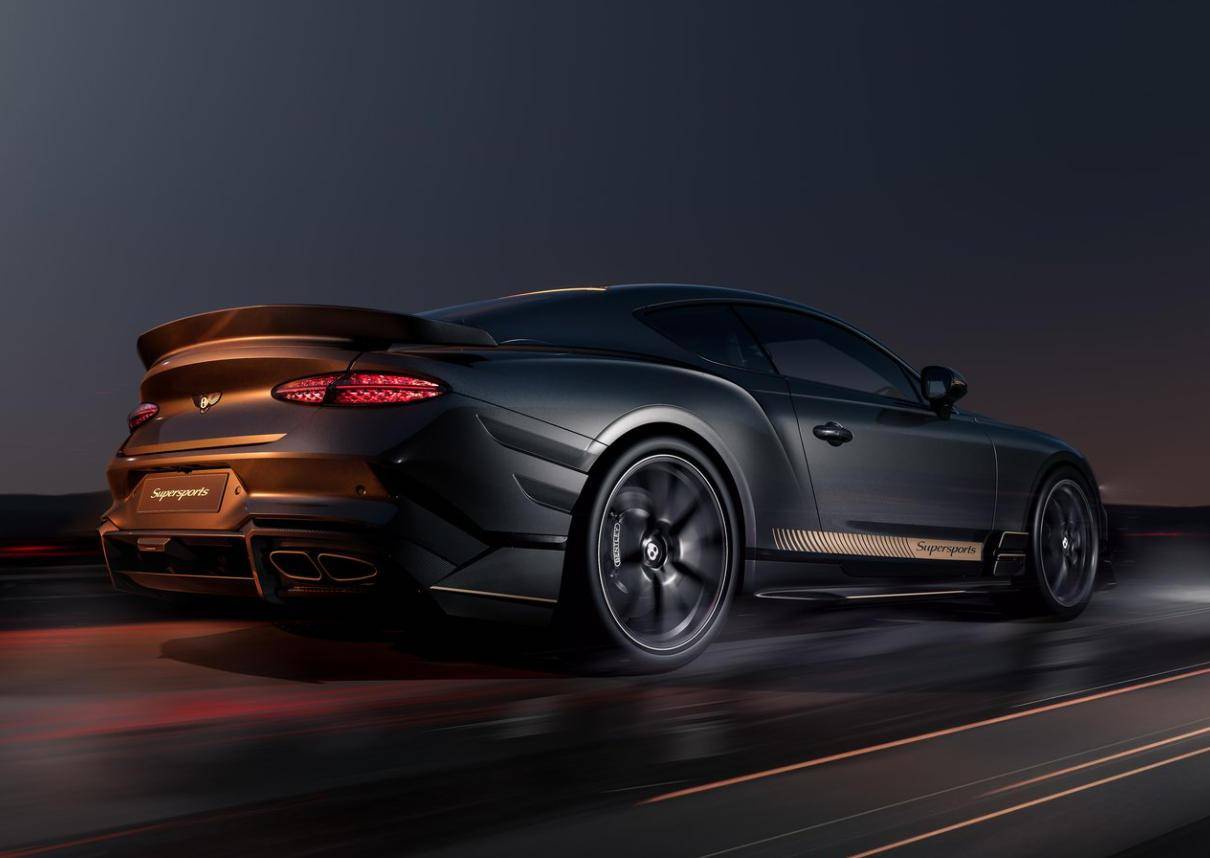 賓利歐陸SS版,拆除混動來減重,碳硅碳剎車盤直徑破紀錄