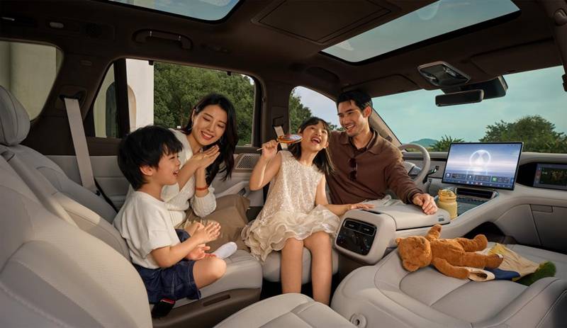 騰勢N8L 29.98萬元起 以科技操控之勢守護全家出行