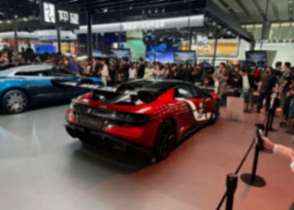 仰望U9 Xtreme 用3019馬力的狂暴性能,讓“車已絕塵,魂留原地”成為網友熱議的名場面